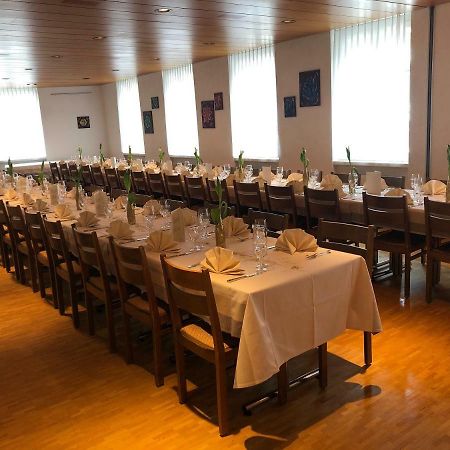 Hotel & Restaurant Stadthof Glarus Exteriér fotografie