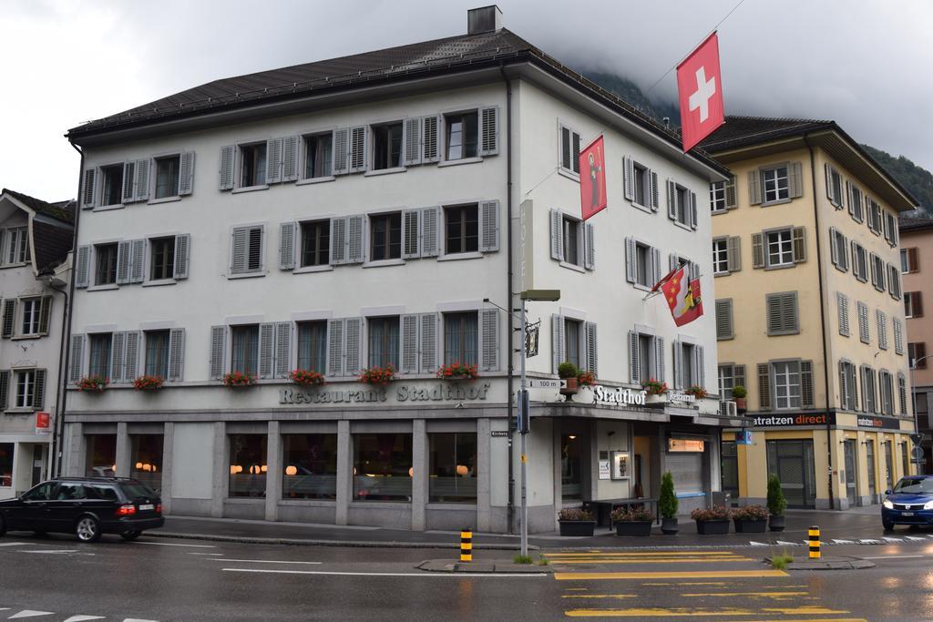 Hotel & Restaurant Stadthof Glarus Exteriér fotografie