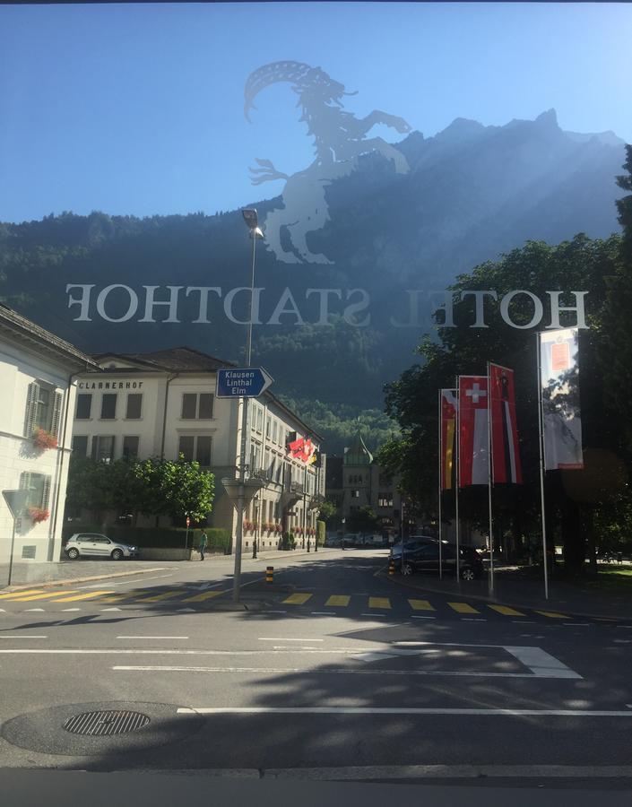 Hotel & Restaurant Stadthof Glarus Exteriér fotografie