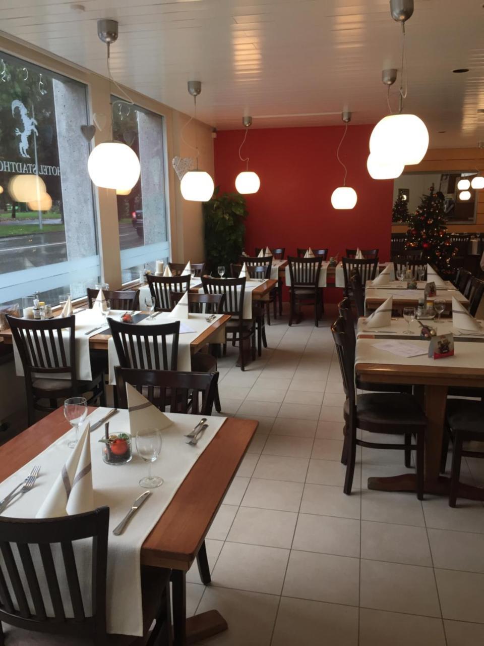 Hotel & Restaurant Stadthof Glarus Exteriér fotografie