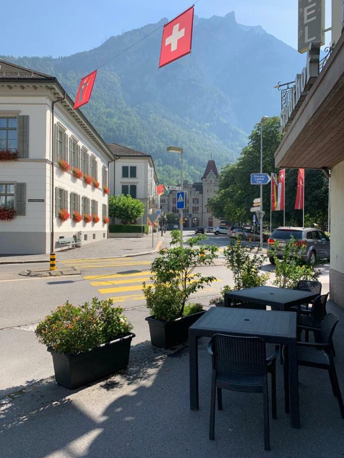 Hotel & Restaurant Stadthof Glarus Exteriér fotografie